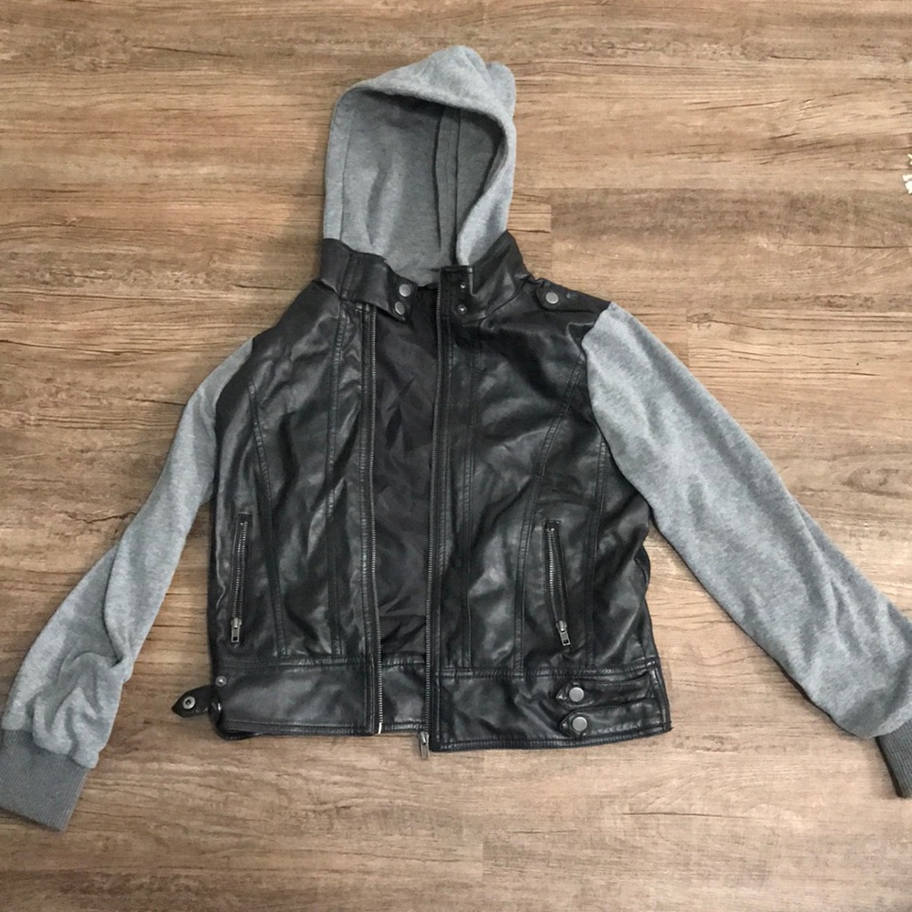Sweatshirt/Leather Jacket